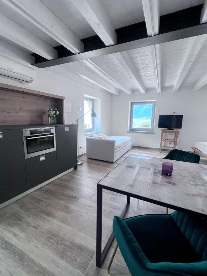 Absentia 1763 Garda Boutique Home - Lake Front Brenzone sul Garda Dış mekan fotoğraf