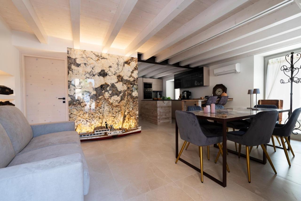 Absentia 1763 Garda Boutique Home - Lake Front Brenzone sul Garda Dış mekan fotoğraf