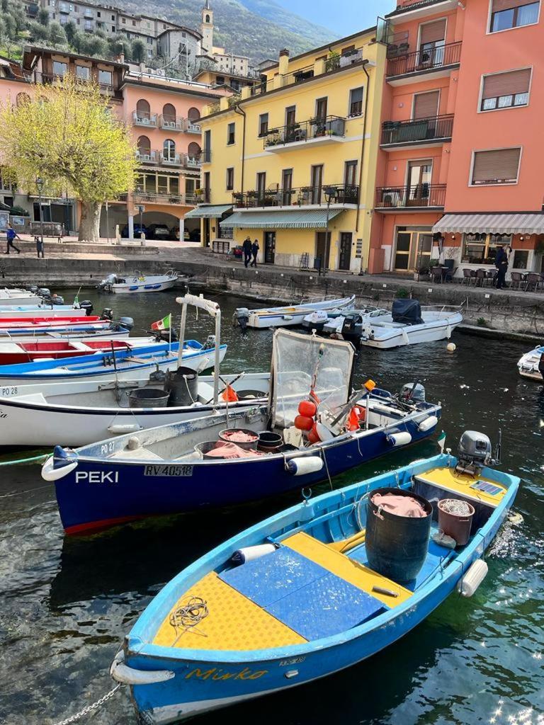 Absentia 1763 Garda Boutique Home - Lake Front Brenzone sul Garda Dış mekan fotoğraf